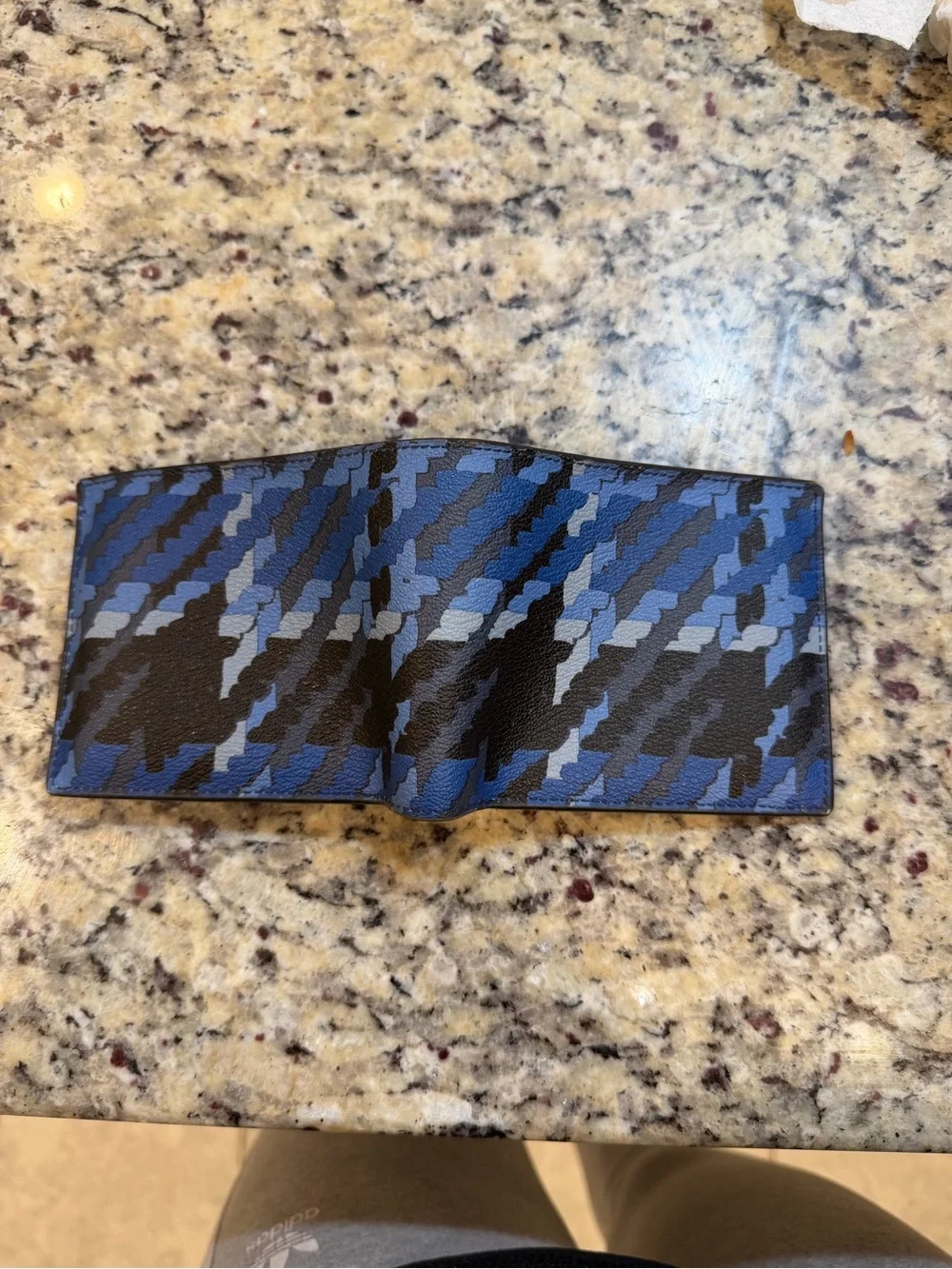 Blue and Black Patterned Men's Leather Bifold Wallet